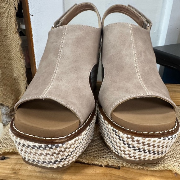 Corkys Freddie Style Platform Wedges - Picture 4 of 4